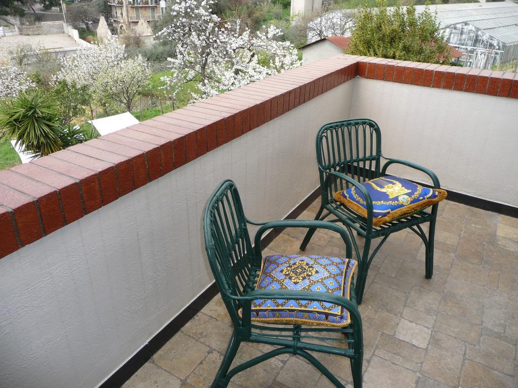 Ca Dei Conti Villa San Bartolomeo Al Mare Værelse billede