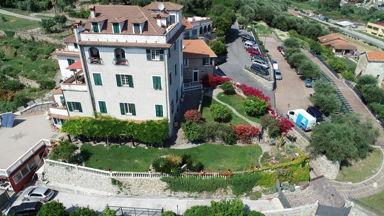 Ca Dei Conti Villa San Bartolomeo Al Mare Eksteriør billede